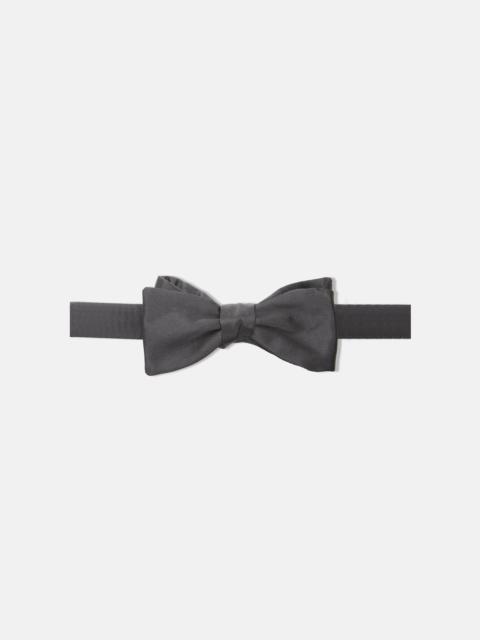 J. PRESS MADE-IN-UK SATIN PRE-TIED FORMAL BOW TIE