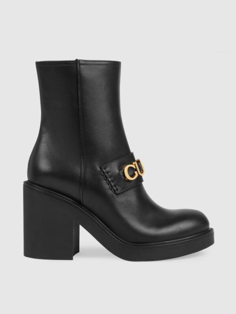 Women's Gucci boot