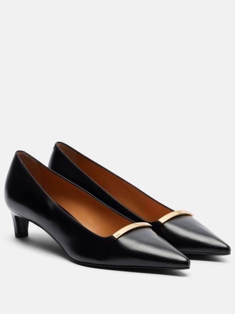 Tod's 40 leather pumps