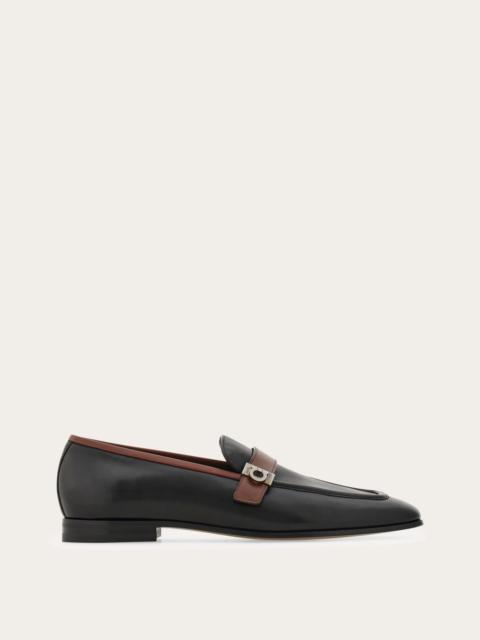 FERRAGAMO Gancini Hug loafer