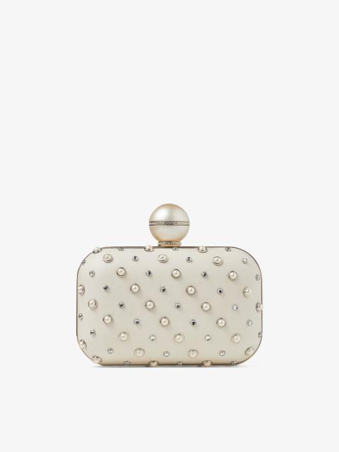 Cloud
Pearl Mix Clutch Bag with Ball Clasp