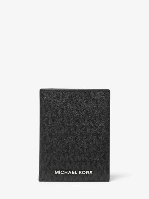 MICHAEL KORS Jet Set Travel Medium Signature Logo Passport Case