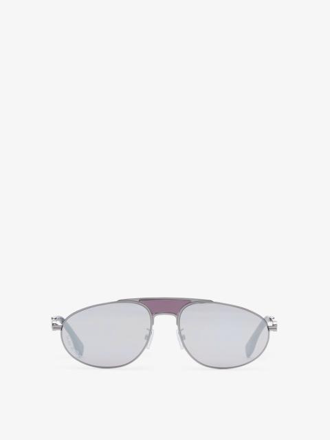 FENDI Presented at the Fall-Winter 22 fashion show, these oval-shaped pilot-style shield sunglasses are ma