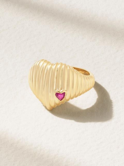 Yvonne Léon Chevaliere Berlingot 9-karat gold ruby signet ring Gold