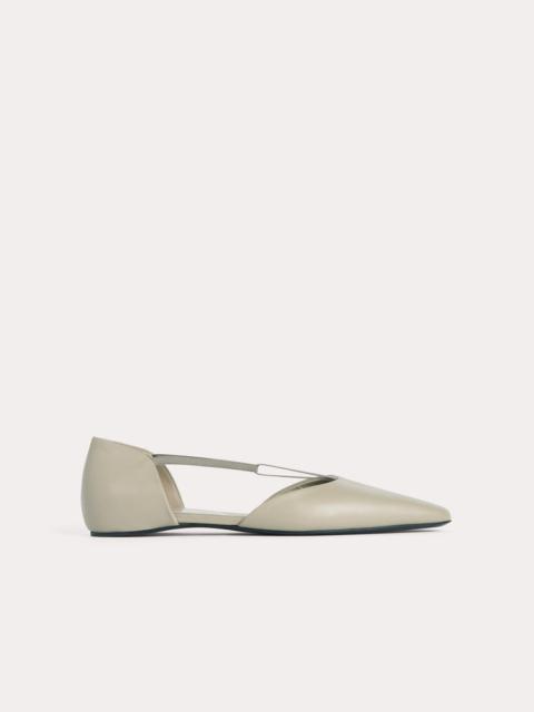 Totême The T-Strap Flat clay