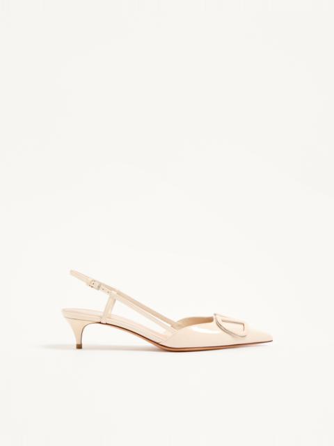 Valentino VLOGO SIGNATURE PATENT LEATHER SLINGBACK PUMP 40MM
