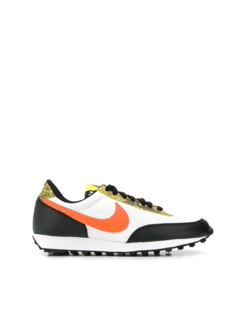 Nike Daybreak low-top trainers
