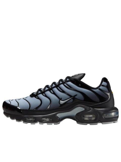 Nike (WMNS) Nike Air Max Plus 'Wolf Grey' IO0657-001