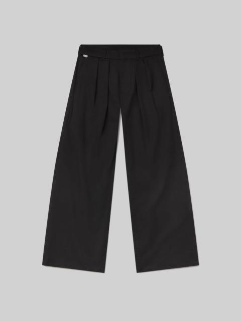 Citizens of Humanity Petra Pleated Trouser
In Black