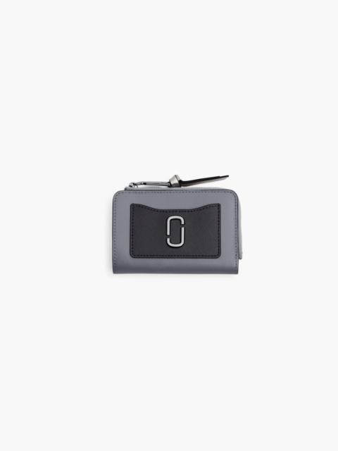 Marc Jacobs THE UTILITY SNAPSHOT SLIM BIFOLD WALLET