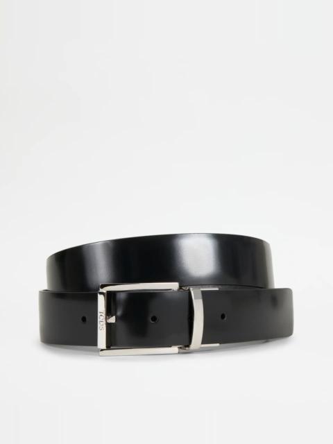 Tod's REVERSIBLE BELT IN LEATHER - BLACK
