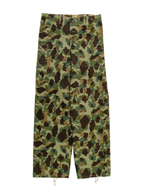 The Real McCoys MP26001 P1944 Reversible Frogskin Camouflage Trousers Green