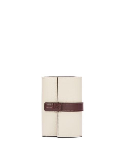 Loewe Small vertical wallet in soft grained calfskin