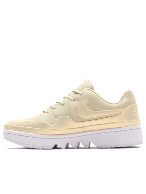 Jordan (WMNS) Air Jordan 1 Jester XX 'Fossil' CQ0278-200