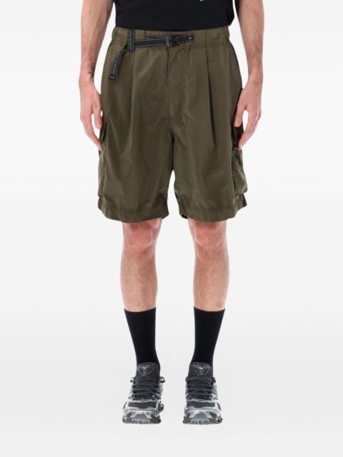 and Wander carabiner-detail cargo shorts