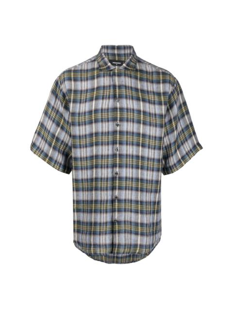 plaid check buttoned-up shirt