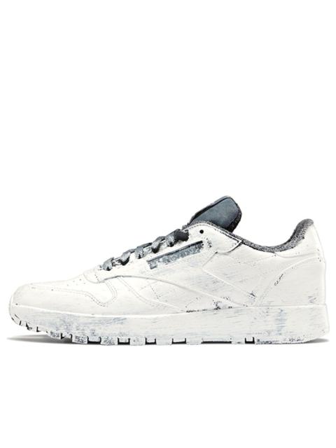 Reebok Reebok Maison Margiela x Classic Leather Tabi 'Whiteout' H04859