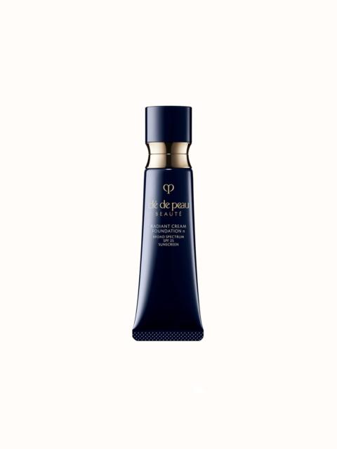 Clé de Peau Beauté Radiant Cream Foundation SPF 25