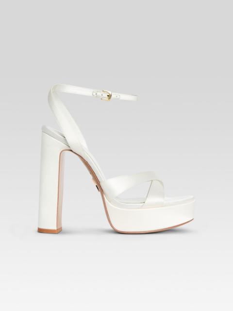 RETROFÊTE MELODIA PLATFORM SANDAL