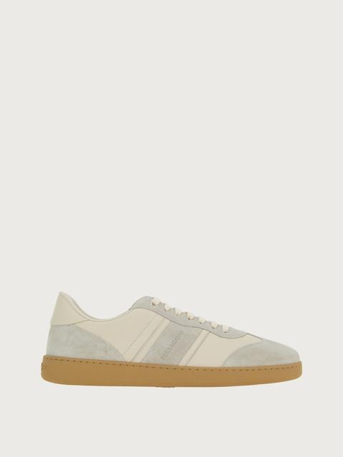 FERRAGAMO LOW SNEAKER WITH SIGNATURE
