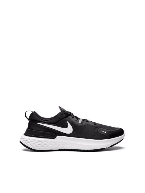 Nike React Miler sneakers