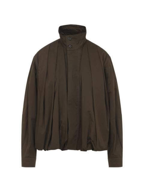 button pleated jacket