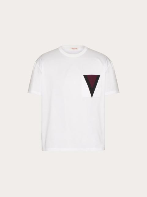 COTTON T-SHIRT WITH INLAID V DETAIL