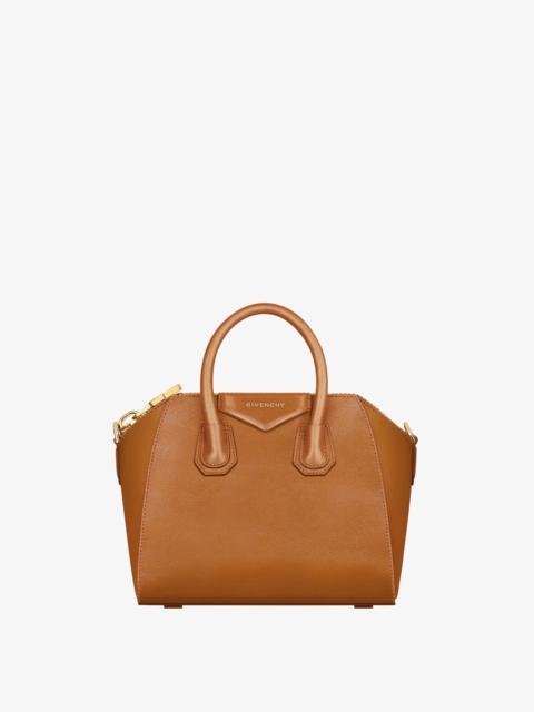 MINI ANTIGONA BAG IN LEATHER
