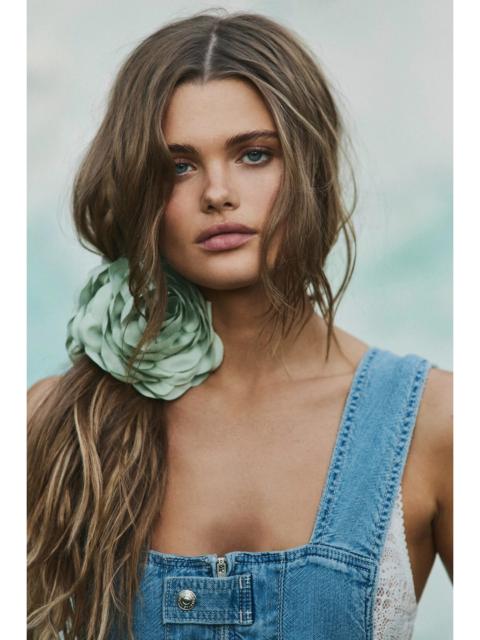 FREE PEOPLE Belle Rosette Claw Clip