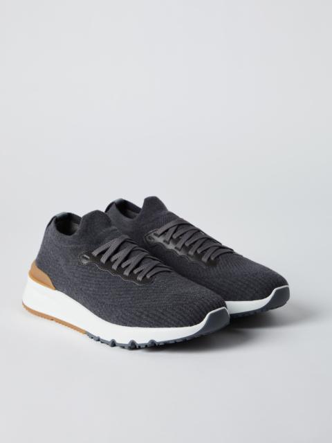 Wool knit and semi-polished calfskin runners with warm inner lining