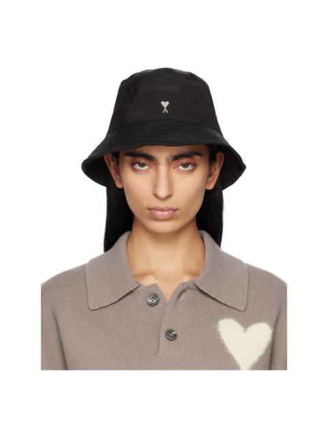 AMI Paris UHA246AW0041001 関税送料込 Ami De Coeur 刺繍バケットハット ブラック | AMI PARIS
