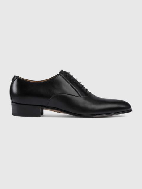 GUCCI Men's lace-up shoe with Double G