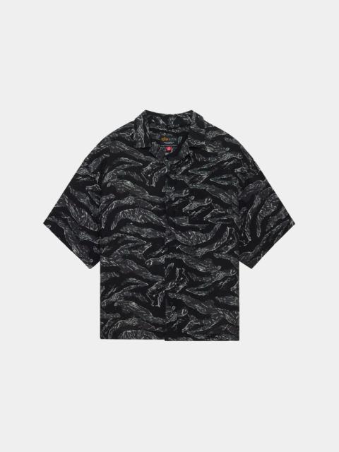 ALPHA INDUSTRIES CAMO RELAXED CAMP SHORT SLEEVE SHIRT