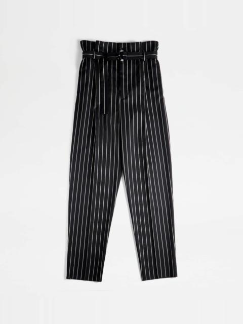 Tod's PANTS IN STRETCH WOOL WITH DARTS - WHITE, BLACK