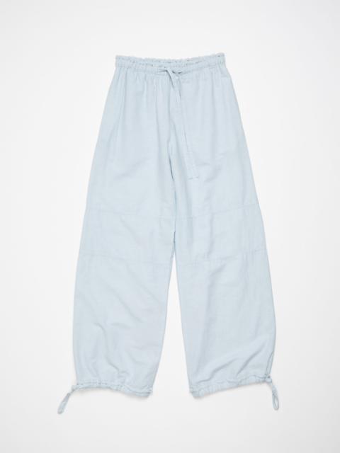 Relaxed fit trousers - Pale blue