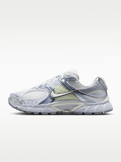 Nike Nike V5 RNR Women's Shoes with Reflective Accents