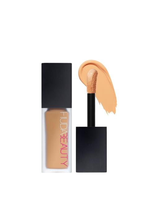 Huda Beauty Huda Beauty #Fauxfilter Luminous Matte Liquid Concealer - 4.1 Graham Cracker