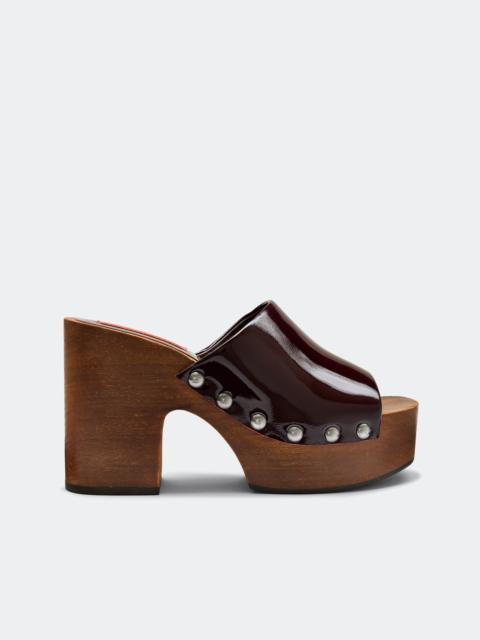 SIMONMILLER Sol Wood Sandal In Bordeaux