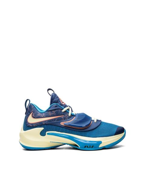 Nike Zoom Freak 3 "Valentine's Day"스니커
