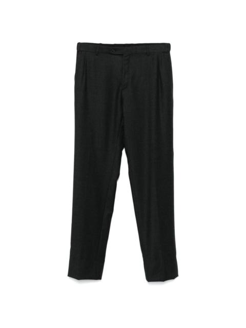 tapered trousers