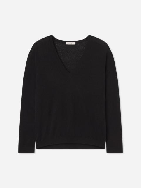 CO V-Neck Sweater in Silk Linen