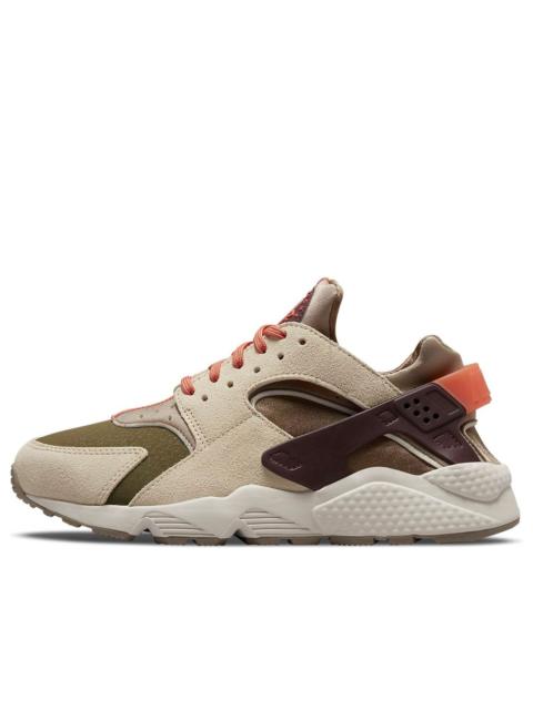 (WMNS) Nike Air Huarache SP 'Madder Root' DQ9319-200