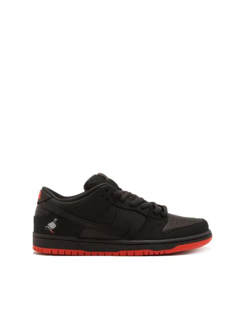 SB Dunk Low TRD QS "Black Pigeon" sneakers