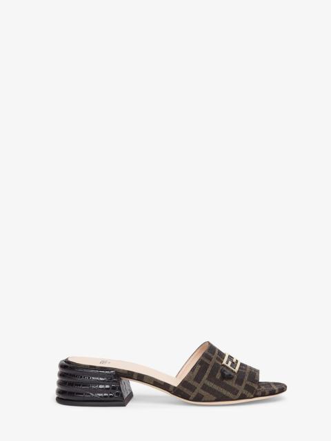FENDI Brown fabric slides
