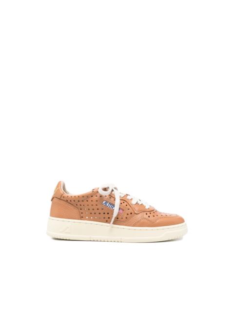 AUTRY Medalist perforated-design sneakers