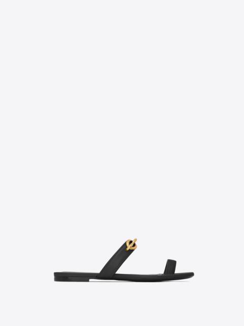 SAINT LAURENT le maillon flat sandals in smooth leather