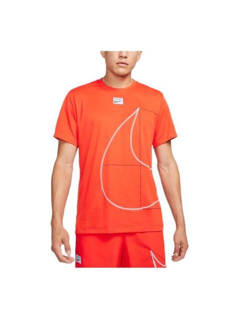 Nike Dri-FIT Q5 Short Sleeve Ftiness Top DQ6626-633