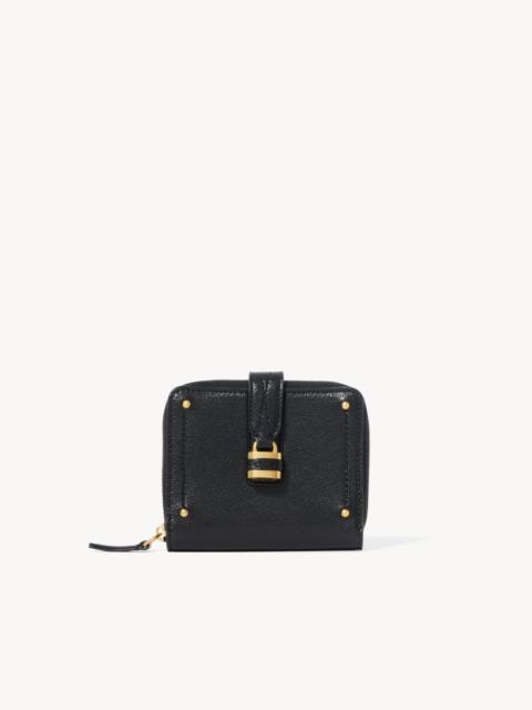 Chloé PADDINGTON BIFOLD WALLET IN GRAINED LEATHER