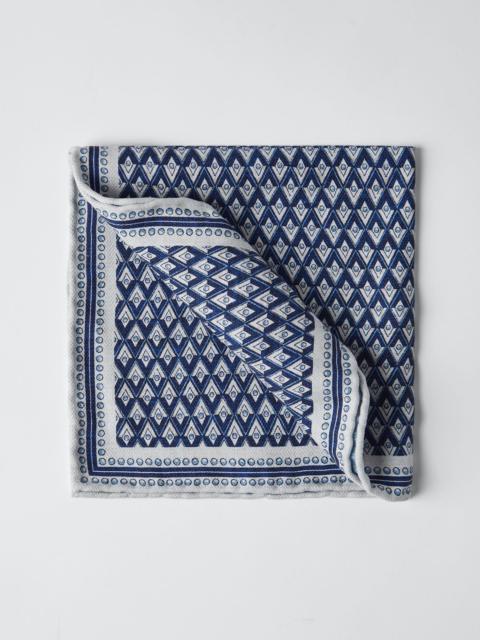 Silk pocket square with geometric design