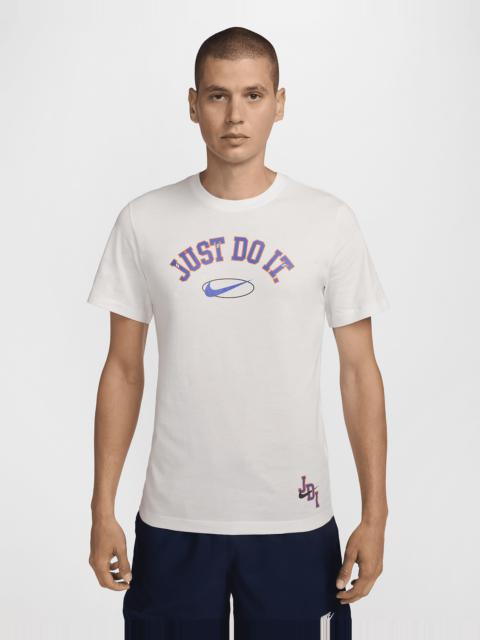 Nike Sportswear Men's T-Shirt